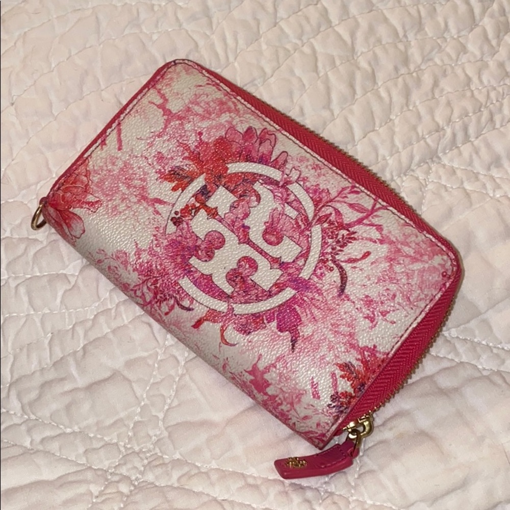 Tory Burch Wallet
